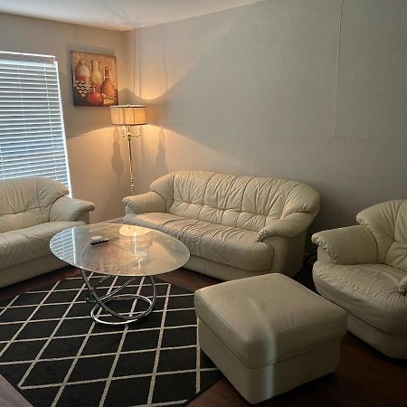 Lovely 1-Bedroom Townhome With Nice Amenities Houston Exteriör bild
